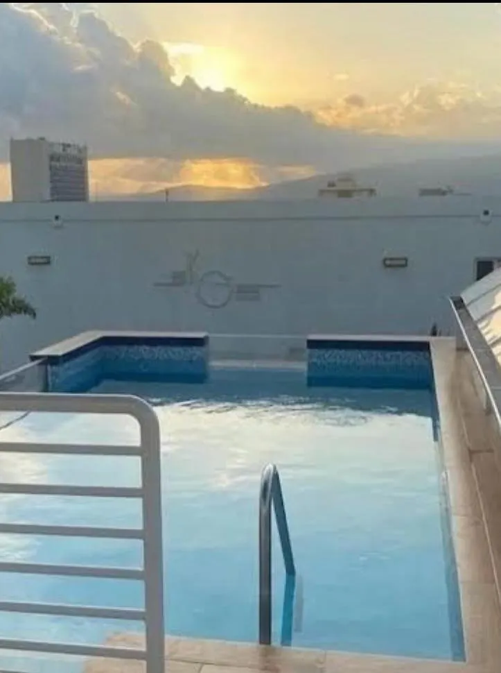 Joy Luxury Estate Kingston 아파트