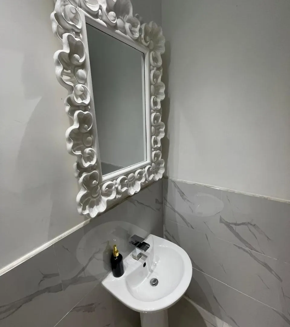 Joy Luxury Estate Kingston 아파트 자메이카